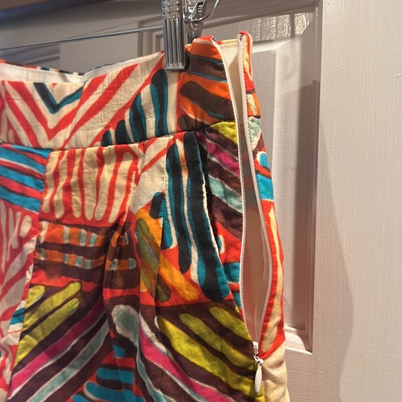 J. Crew Geo Brushstroke Tribal Aztec High Waisted Shorts Bright Colors - Picture 4 of 7